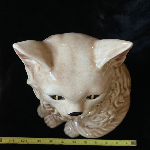 Ceramic Cat - Picture 3 of 9